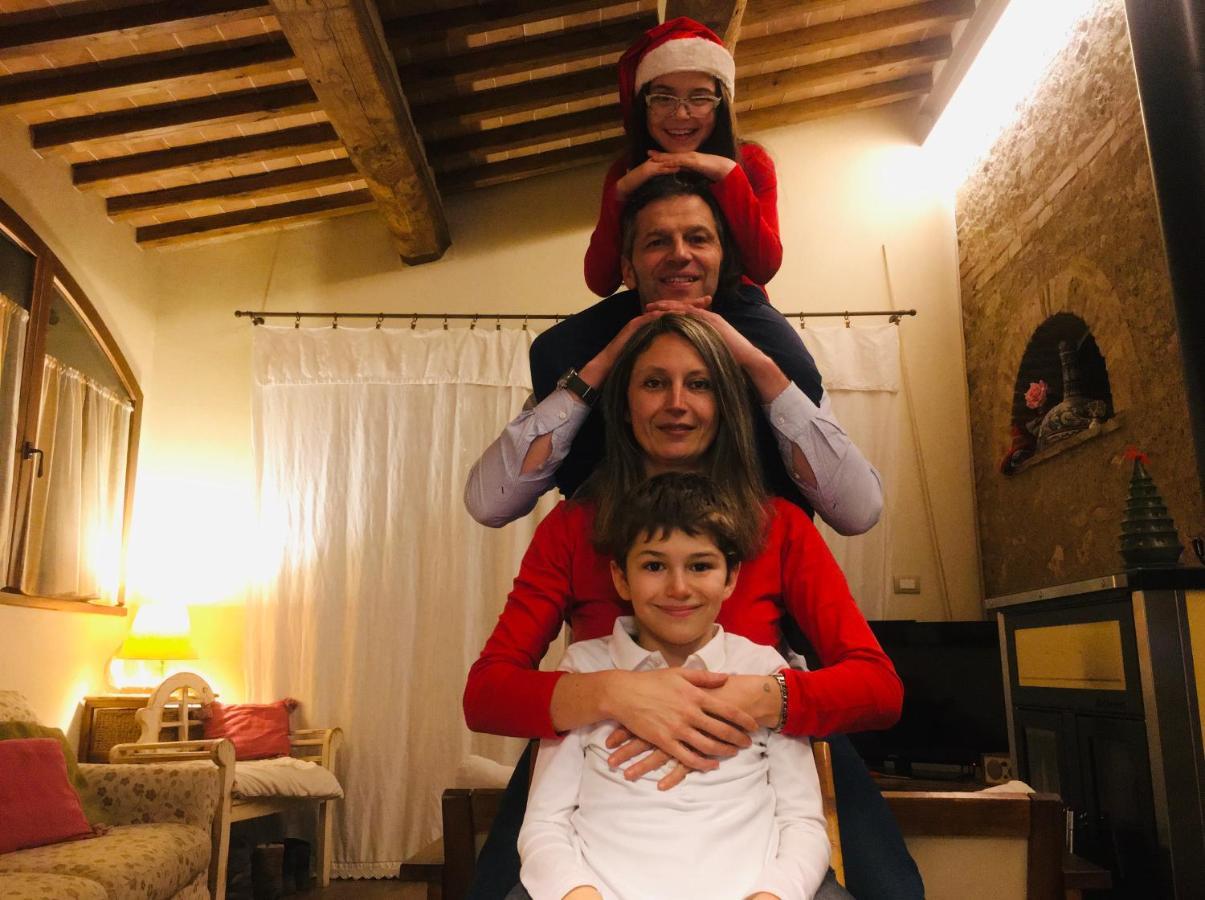 Agriturismo Poggio Salvi โซวิชิลเล ภายนอก รูปภาพ