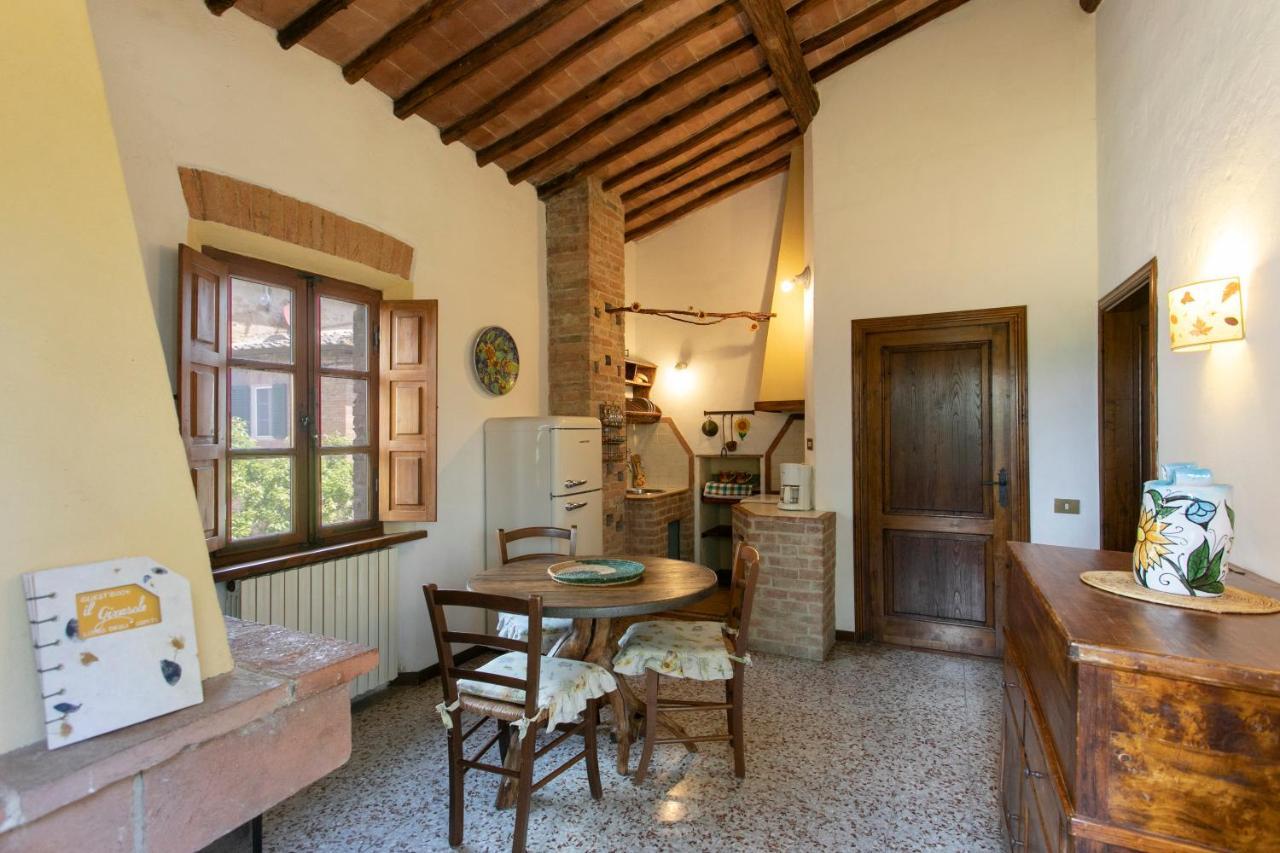 Agriturismo Poggio Salvi โซวิชิลเล ภายนอก รูปภาพ