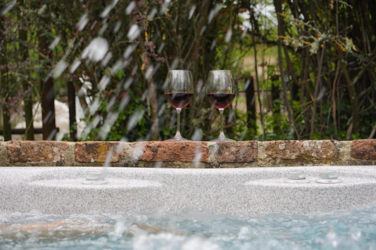 Agriturismo Poggio Salvi โซวิชิลเล ภายนอก รูปภาพ