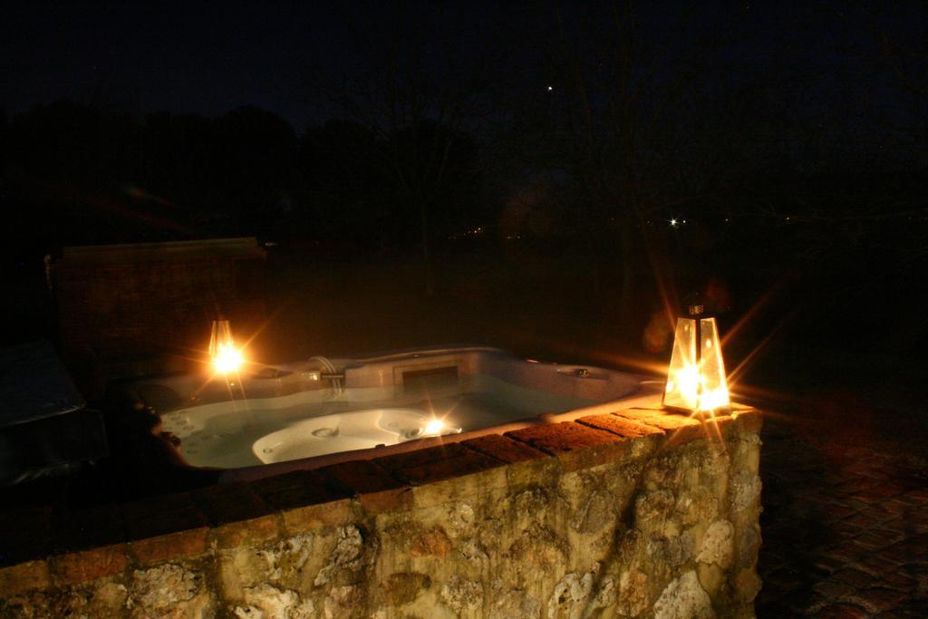 Agriturismo Poggio Salvi โซวิชิลเล ภายนอก รูปภาพ